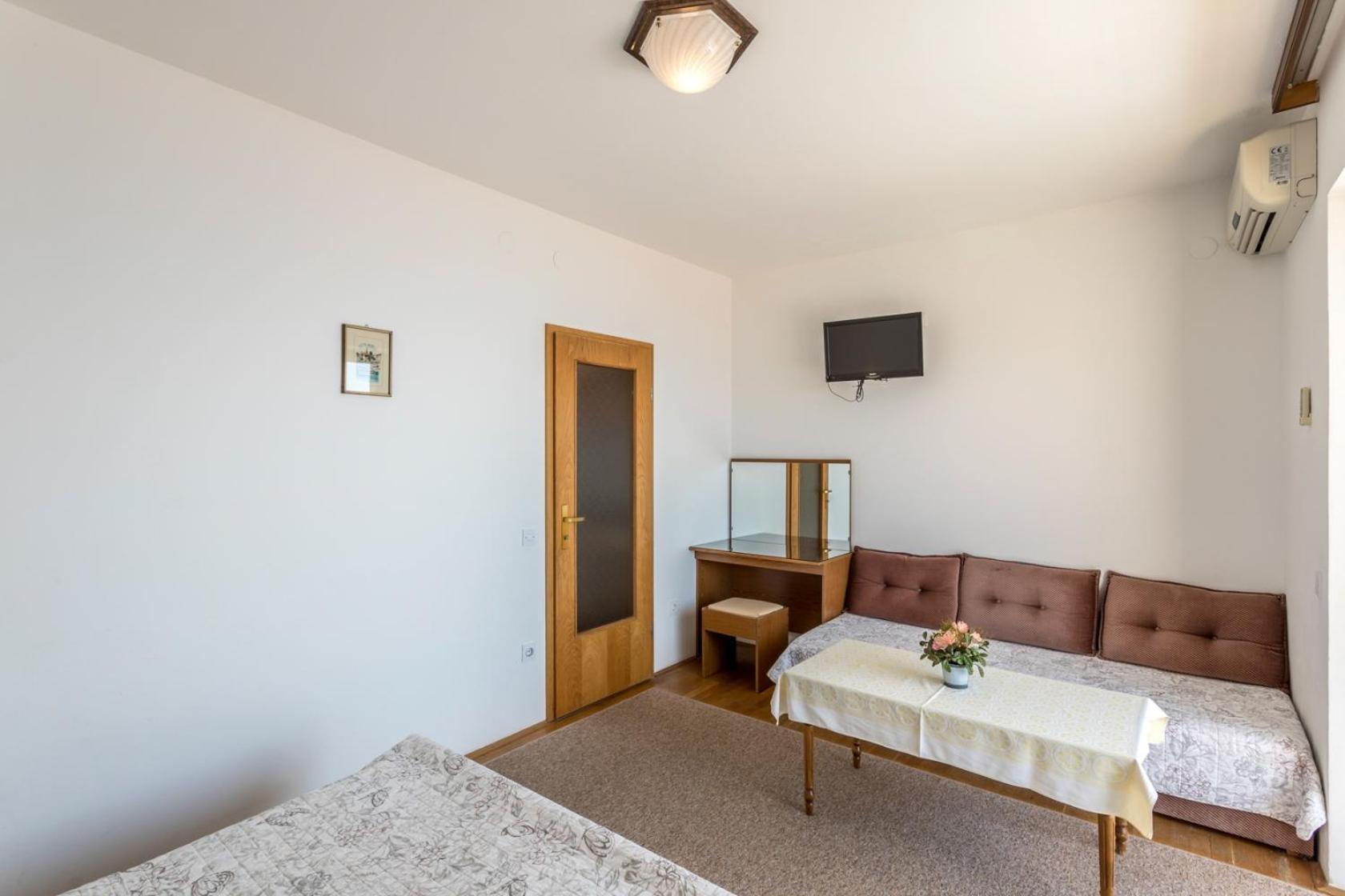 Apartments With A Parking Space Baska Voda, Makarska - 301 חדר תמונה